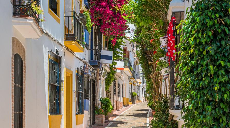 Life in Marbella: What it’s like to live there | Your Sea Home